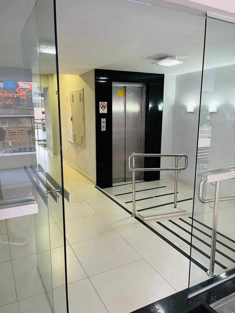 Apartamento com 3 dormitórios no ilhas gregas -Cristo rei - Curitiba