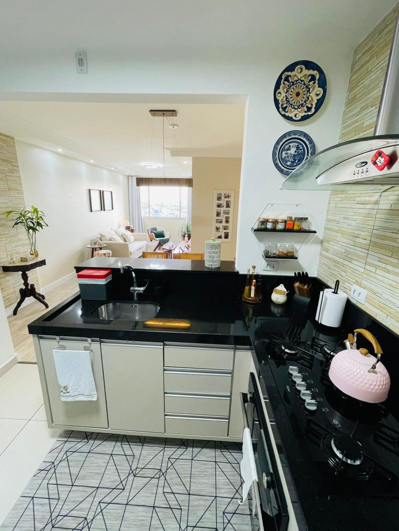 Apartamento com 3 dormitórios no ilhas gregas -Cristo rei - Curitiba