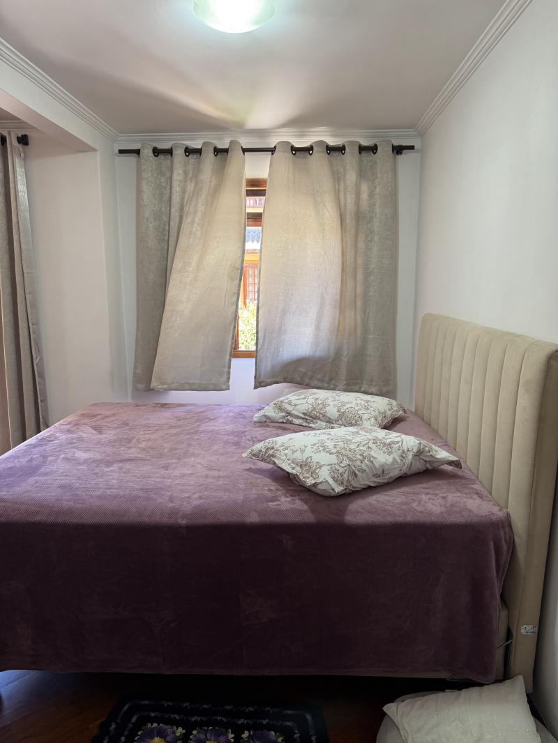 SOBRADO TRIPLEX COM 3 SUÍTES-CONDOMÍNIO FECHADO-CAPÃO DA IMBUIA-CURITIBA-PR